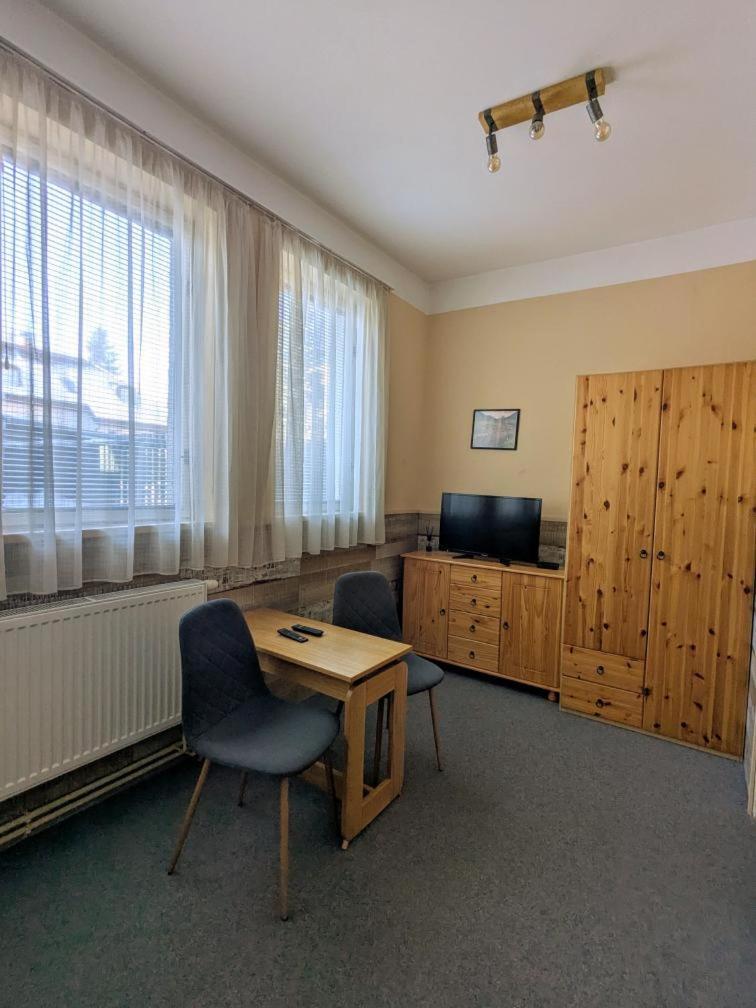 Hotel Alfa Trutnov Eksteriør billede