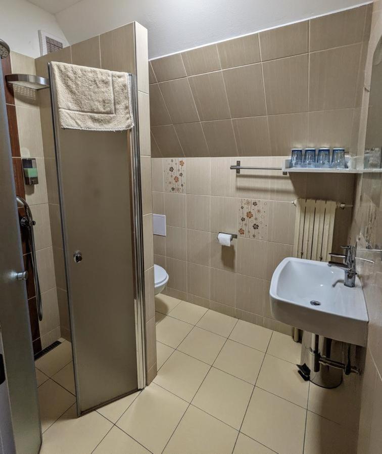Hotel Alfa Trutnov Eksteriør billede