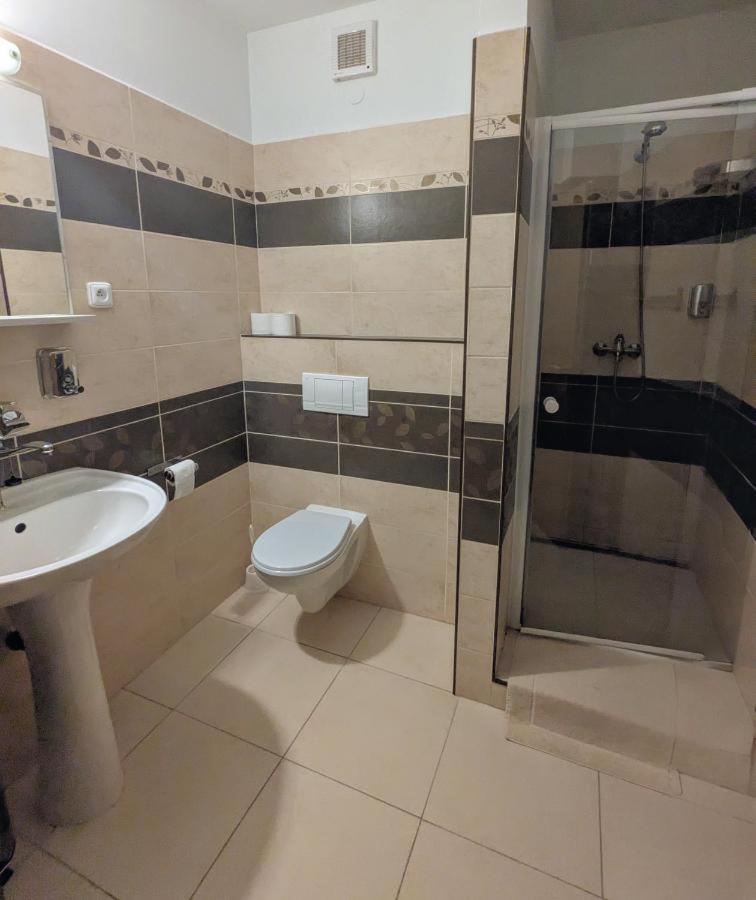 Hotel Alfa Trutnov Eksteriør billede